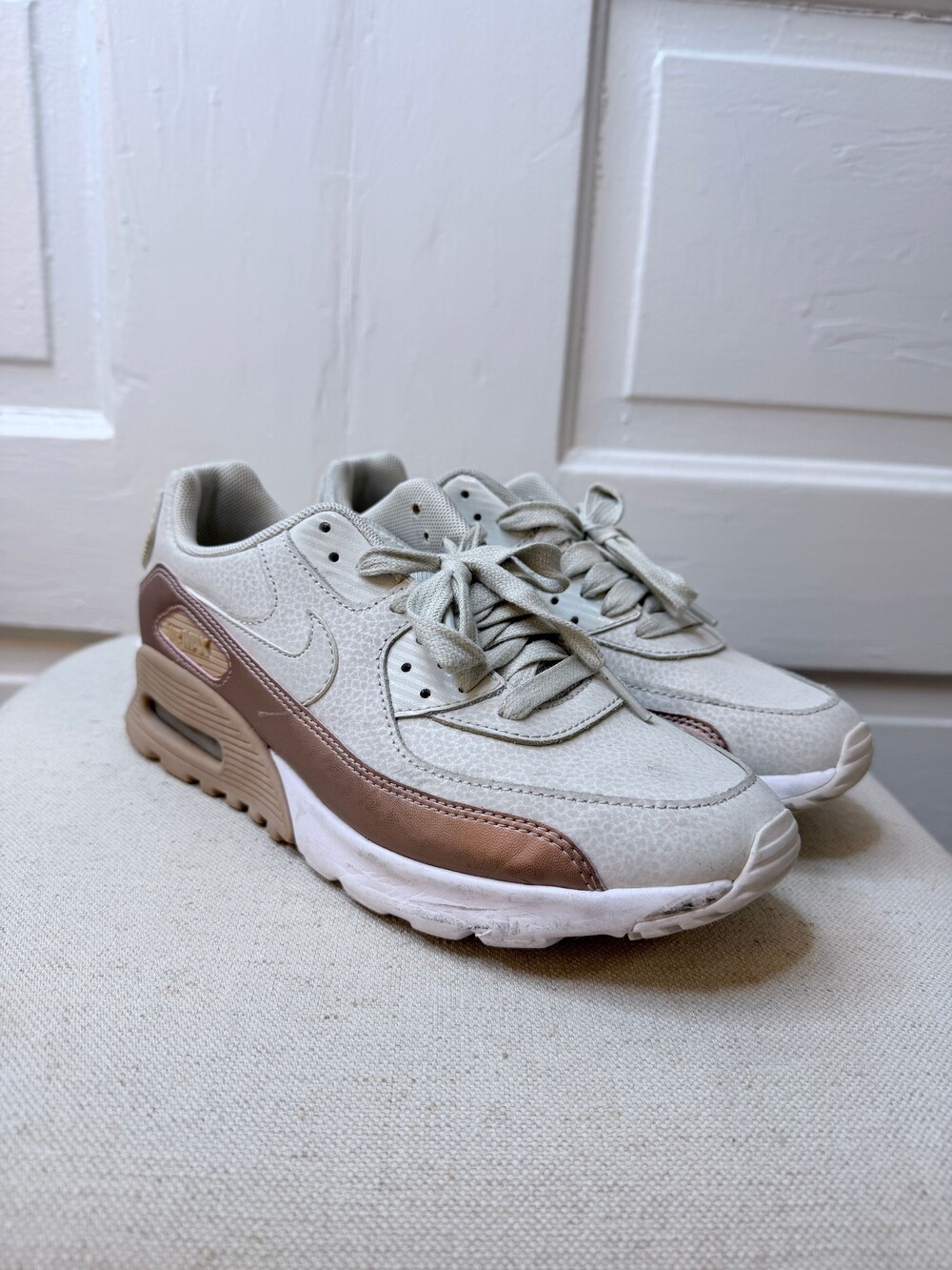 Women's Nike Air Max 90 Ultra SE Light Bone Bronze Size 6.5